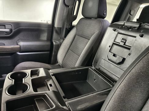 Used 2019 Chevrolet Silverado 1500 RST AWD/4WD image 56