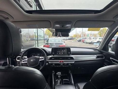 Used 2020 Kia Telluride S AWD/4WD image 12