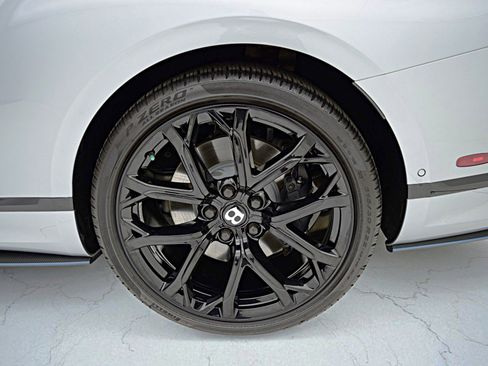 Used 2023 Bentley Continental GT S image 48