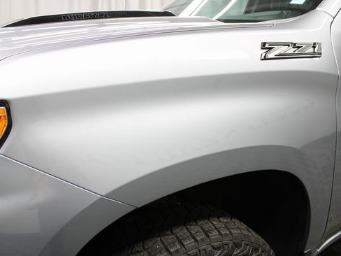 Used 2024 Chevrolet Silverado 1500 LT Trail Boss image 40