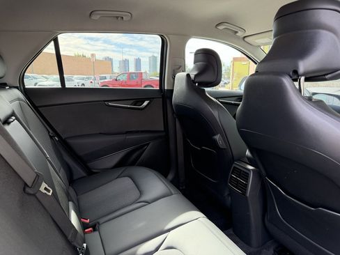 Used 2024 Kia Niro EX w/ EX Cold Weather Package image 35