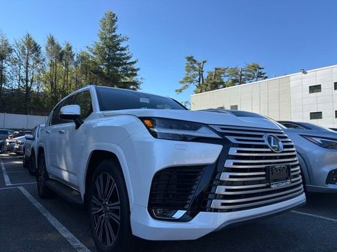 New 2026 Lexus LX 600 4WD w/ Luxury Package image 1