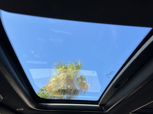 Used 2022 MINI Cooper 2-Door Hardtop image 28