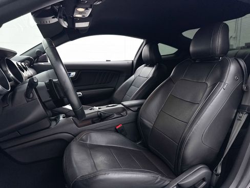 Used 2022 Ford Mustang GT Premium w/ Ford Safe & Smart Package RWD image 19