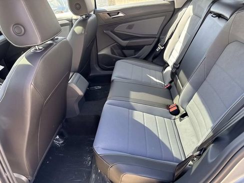 New 2026 Volkswagen Jetta SE image 10