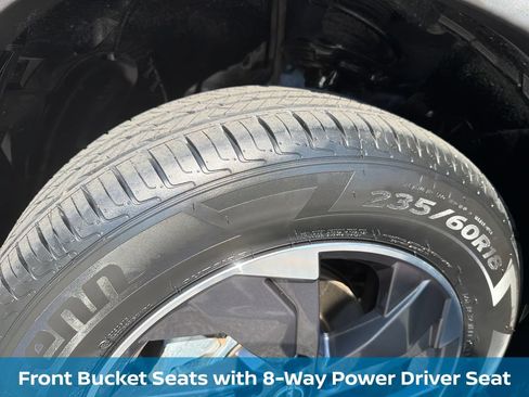 Used 2025 Nissan Rogue SV FWD image 32