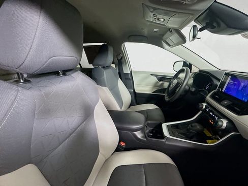 Used 2023 Toyota RAV4 XLE image 25