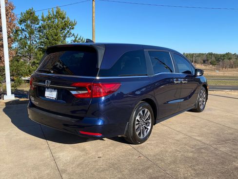 Used 2022 Honda Odyssey EX-L image 6