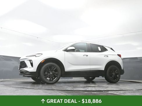 Used 2024 Buick Encore GX Sport Touring image 49
