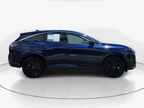 Used 2025 Nissan Murano SV AWD/4WD image 5