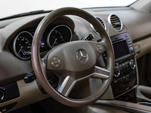 Used 2011 Mercedes-Benz ML 350 BlueTEC 4MATIC image 11