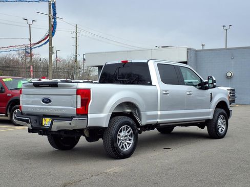 Used 2017 Ford F250 Lariat w/ Lariat Ultimate Package image 2