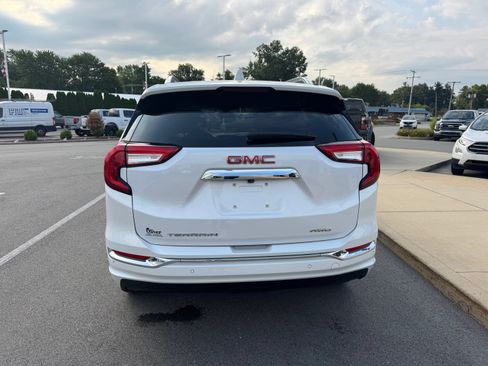 Used 2023 GMC Terrain Denali AWD/4WD image 6