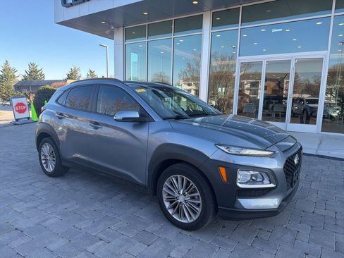 Used 2018 Hyundai Kona SEL image 2