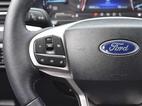 Certified 2023 Ford Explorer XLT w/ Equipment Group 202A AWD/4WD image 16
