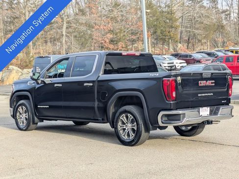 Certified 2025 GMC Sierra 1500 SLT image 5
