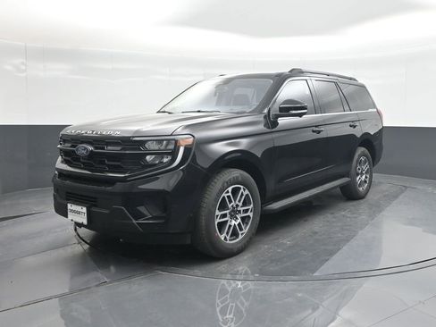 New 2025 Ford Expedition Active image 31
