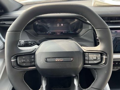 New 2026 Jeep Cherokee Overland image 14