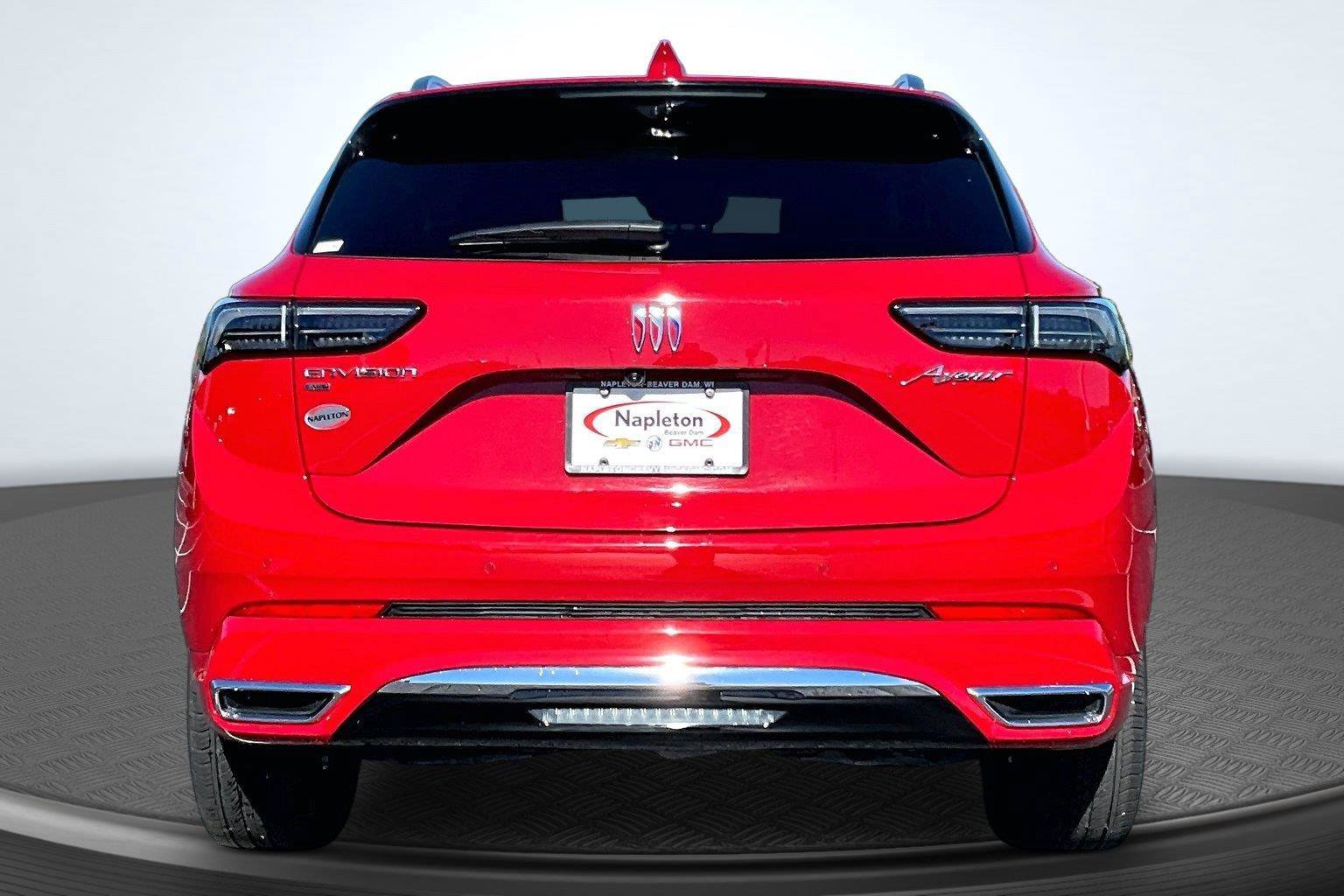 Used 2025 Buick Envision Avenir AWD/4WD image 4