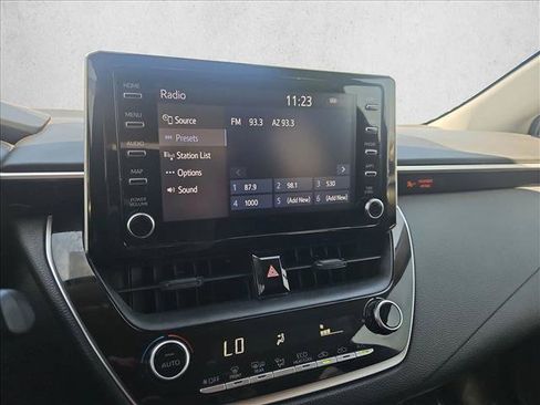 Used 2020 Toyota Corolla LE w/ Carpet Mat Package (TMS) FWD image 13