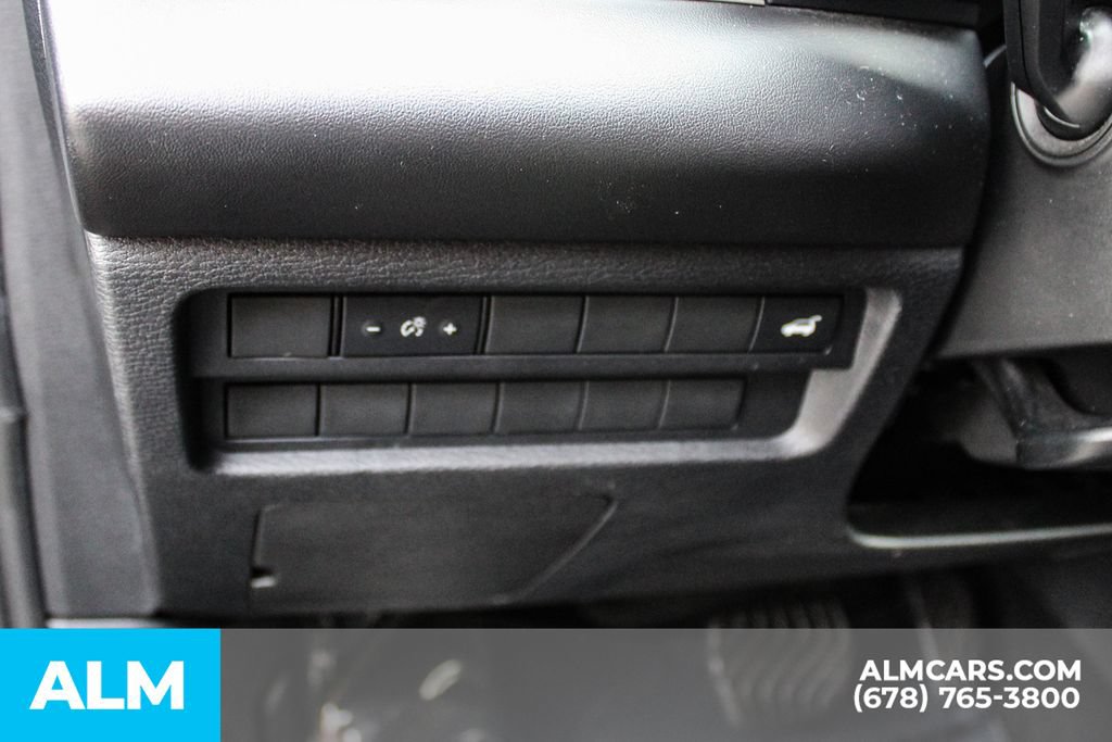 Used 2024 Mitsubishi Outlander SE FWD image 28
