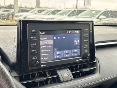 Used 2020 Toyota RAV4 XLE image 17