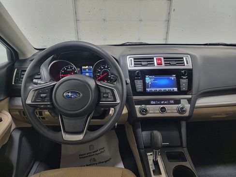 Used 2018 Subaru Outback 2.5i image 12