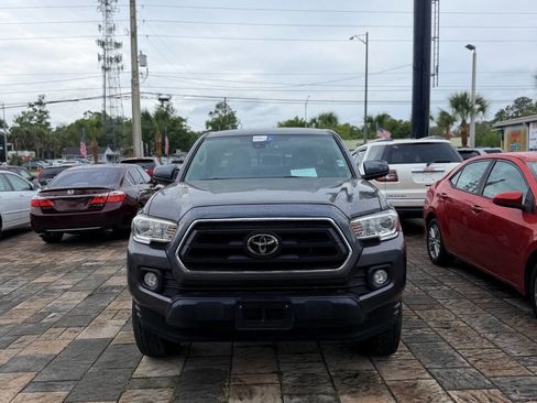 Used 2021 Toyota Tacoma SR5 RWD image 2