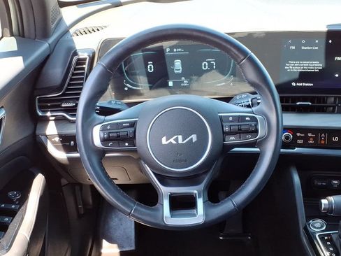 Certified 2025 Kia Sportage X-Line AWD/4WD image 18