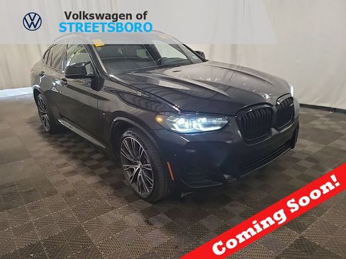 Used 2023 BMW X4 M40i AWD/4WD image 1