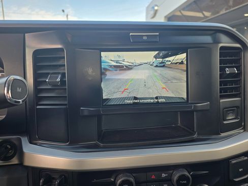 Used 2025 Ford F350 XLT image 30
