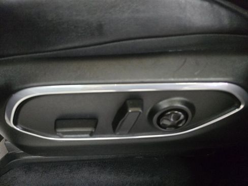 Used 2024 Jeep Wagoneer Series II w/ Flexible Seating Group image 24