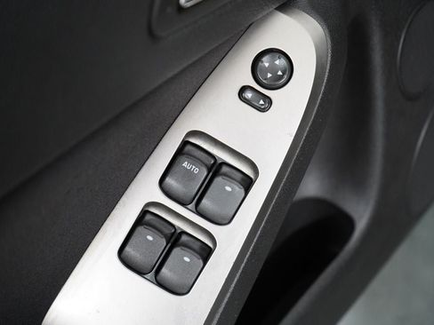 Used 2007 Pontiac G6 GT FWD image 14