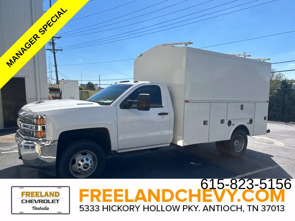 Used 2018 Chevrolet Silverado 3500 W/T w/ WT Convenience Package RWD image 3