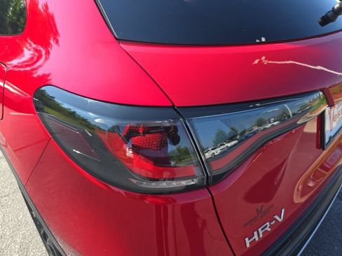 Used 2024 Honda HR-V Sport image 32