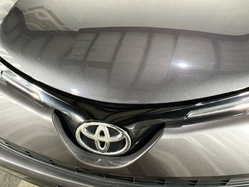 Used 2016 Toyota RAV4 XLE image 7
