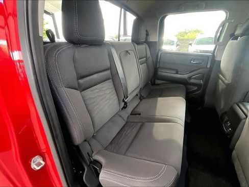 Certified 2022 Nissan Frontier SV RWD image 20