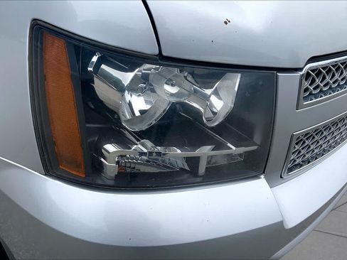 Used 2012 Chevrolet Tahoe LTZ RWD image 27