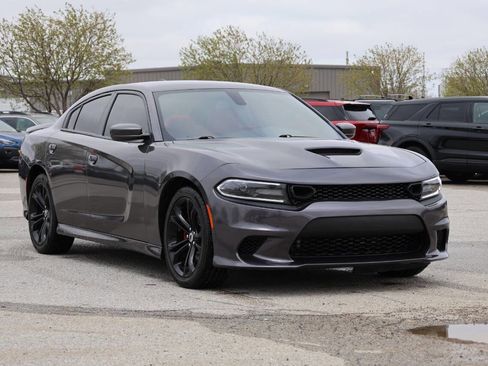 Used 2021 Dodge Charger R/T image 4