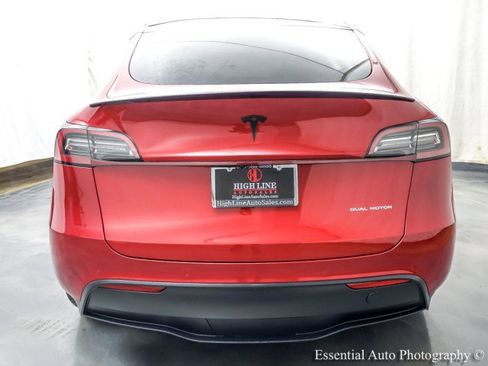 Used 2021 Tesla Model Y Long Range AWD/4WD image 7