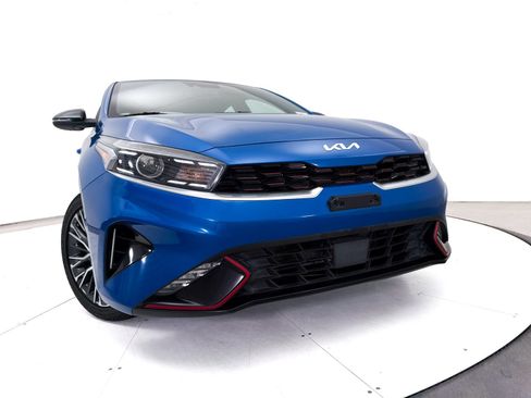 Certified 2023 Kia Forte GT-Line w/ GT-Line Technology Package FWD image 6