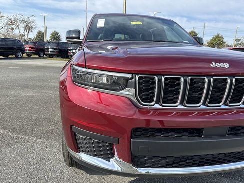 New 2025 Jeep Grand Cherokee L Laredo w/ Luxury Tech Group I image 9