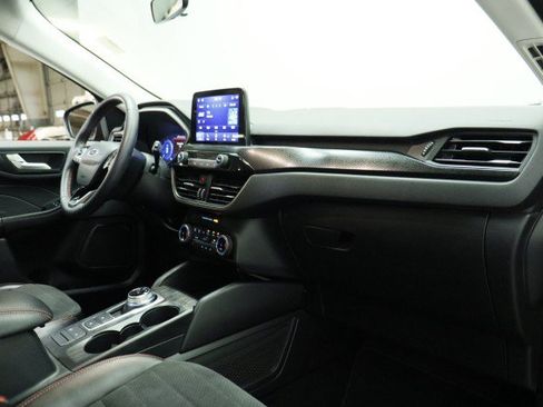 Used 2022 Ford Escape SEL w/ SEL Stealth AWD Package image 21
