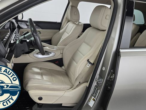 Used 2020 Mercedes-Benz GLS 450 4MATIC image 26