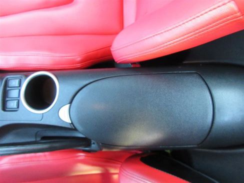 Used 2017 Nissan 370Z Touring image 11