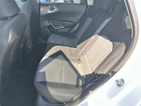 Used 2021 Kia Soul S FWD image 12
