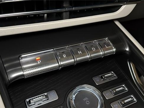 New 2026 Lincoln Nautilus Reserve image 26