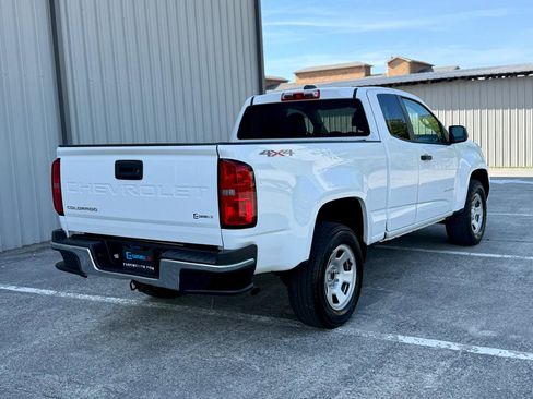 Used 2022 Chevrolet Colorado W/T w/ WT Convenience Package AWD/4WD image 3