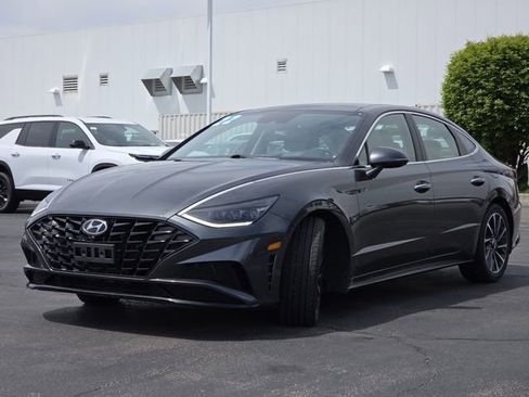 Used 2022 Hyundai Sonata Limited w/ Cargo Package FWD image 21