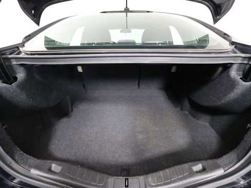 Used 2016 Ford Fusion SE FWD image 18